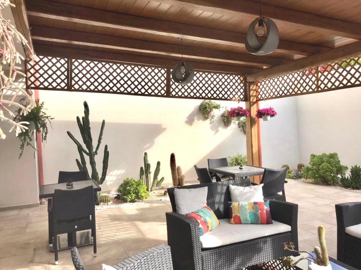 بورتو توريس B&B I Colori Dell'Isola المظهر الخارجي الصورة