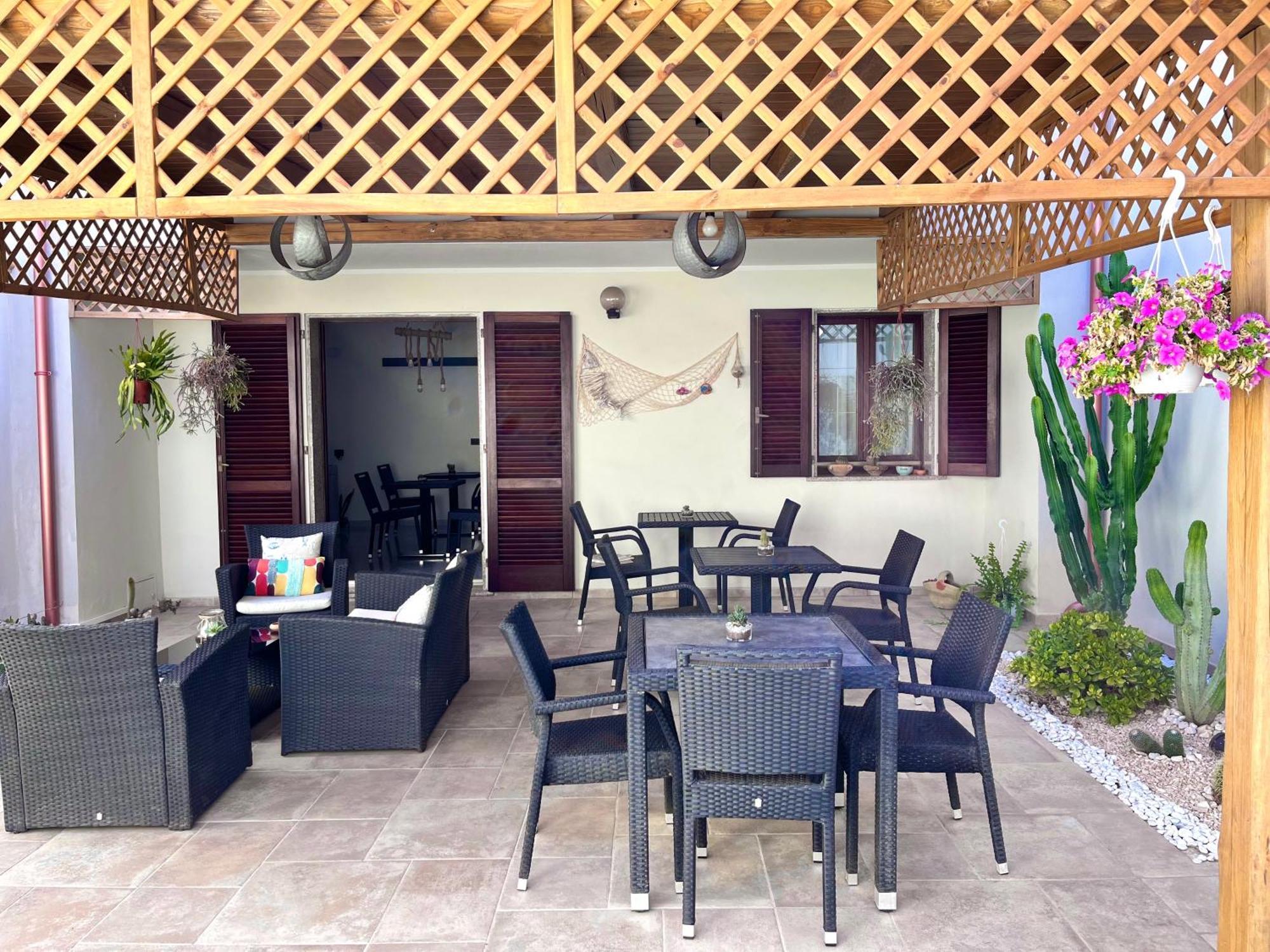 بورتو توريس B&B I Colori Dell'Isola المظهر الخارجي الصورة